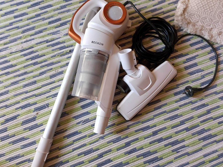 3 aspiradores diversas marcas