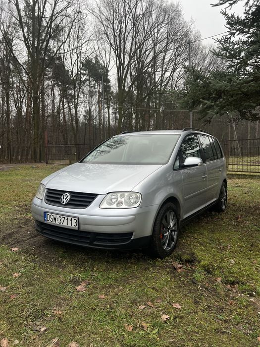 Volkswagen touran