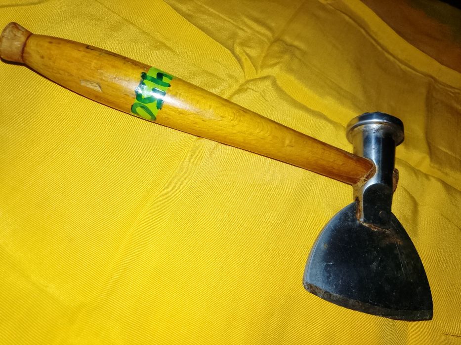 Топор СССР отбевной  молоток