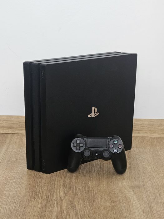 PlayStation 4 Pro 1TB  | Stan IDEALNY | Jak Nowa ! Dużo gier!