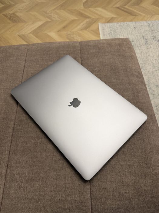 MacBook Pro 16 2019 і7 2.6 | 16gb Ram | SSD 512gb A2141 93 % АКБ