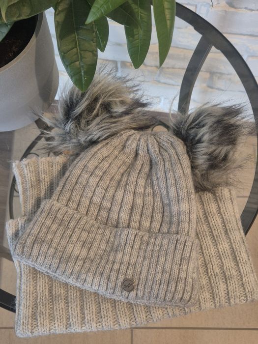 Komplet czapka i komin dla dziewczynki