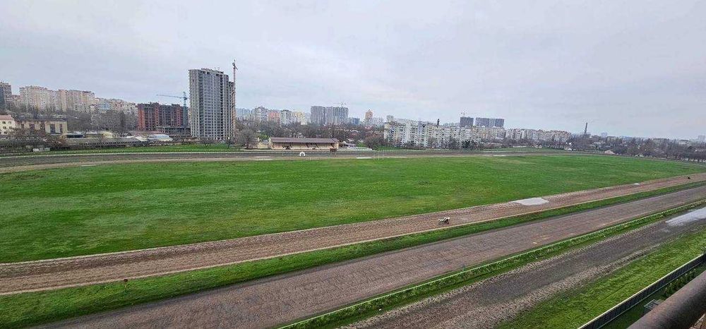 СРОЧНО 2-х комн Вид на Ипподром! ЖК 60 Жемчужина! Краснова!