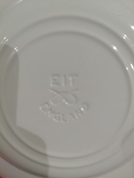 Pratos Faiança Inglesa - Pratos Refeição e Sopa