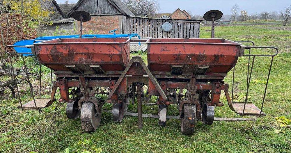 Саджалка картоплі навісна КСН 4