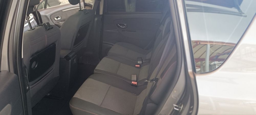 Renault Scenic 3 de 2014 por 7.500 euros