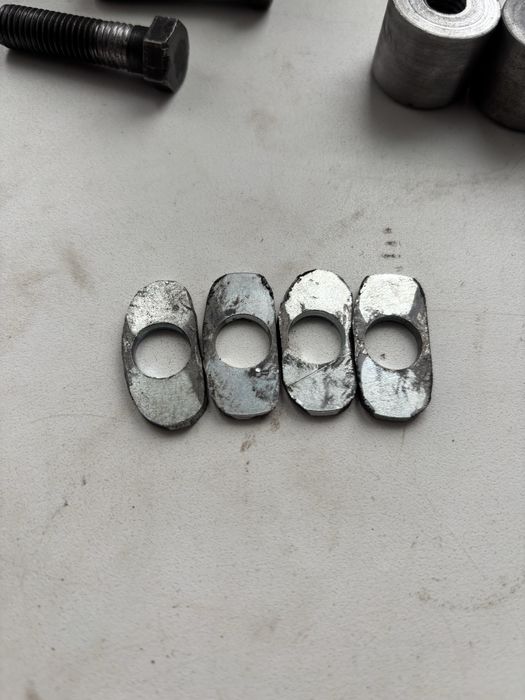 Металеві втулки в ступецю зірки Демпфери! Надійна заміна сайлентблоків