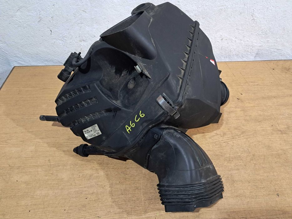 Obudowa filtra powietrza przepływomierz AUDI A6 C6 2.7 3.0 TDI