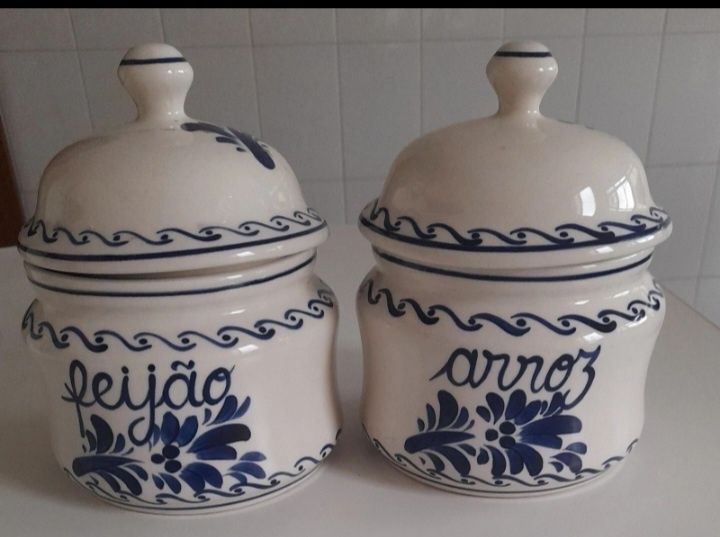 Conjunto de 5 peças de loiça de Viana pintada à mão
