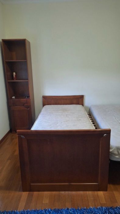 Mobília de Quarto Completa em Madeira de Cerejeira