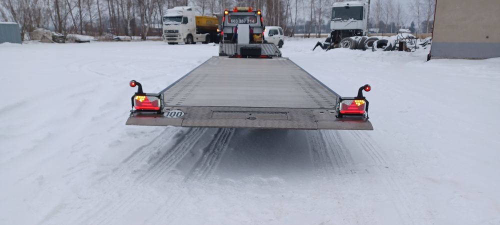B.Duża i Mocna Przyczepa Laweta "BLYSS " 7,00 /2,15m DMC 3500KG