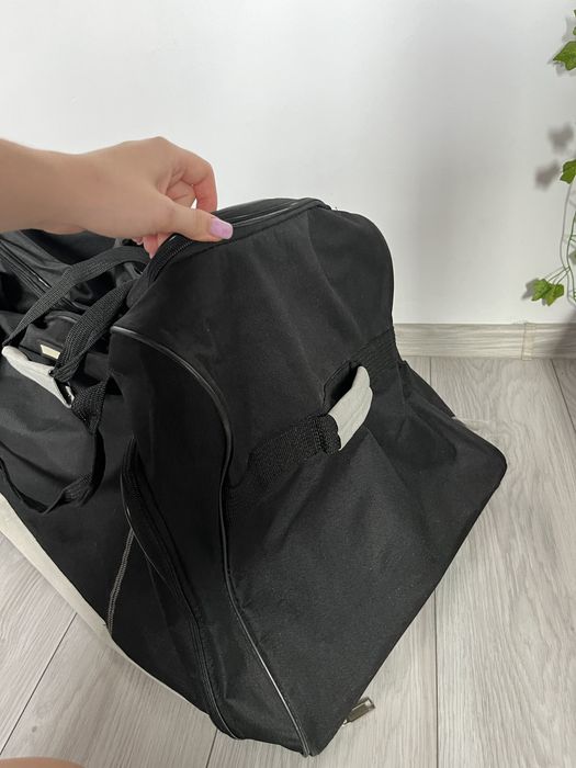 Ogromna torba z funkcją walizki