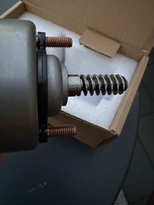 Wariator, Valvetronic, Sterownik faz rozrzadu BMW