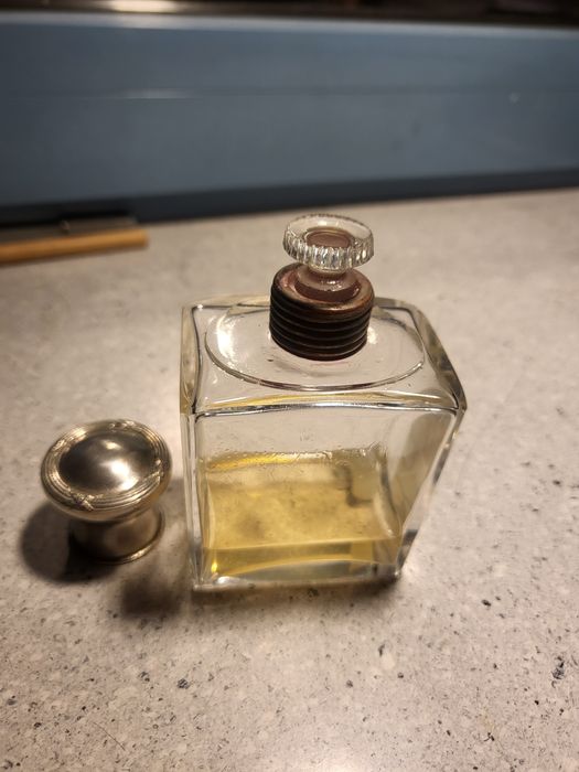 Stara butelka na perfumy