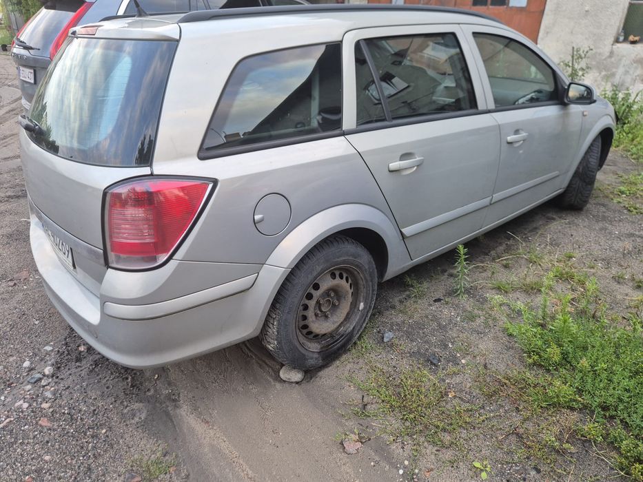 Opel astra H kombi 2005r do naprawy sterownik silnika