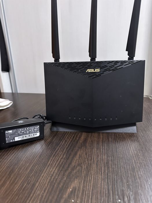 Asus RT-AX86S роутер
