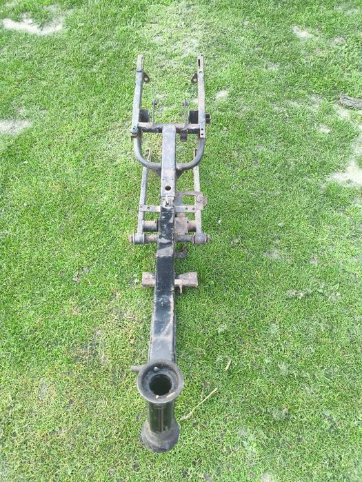 Rama wsk bąk 125