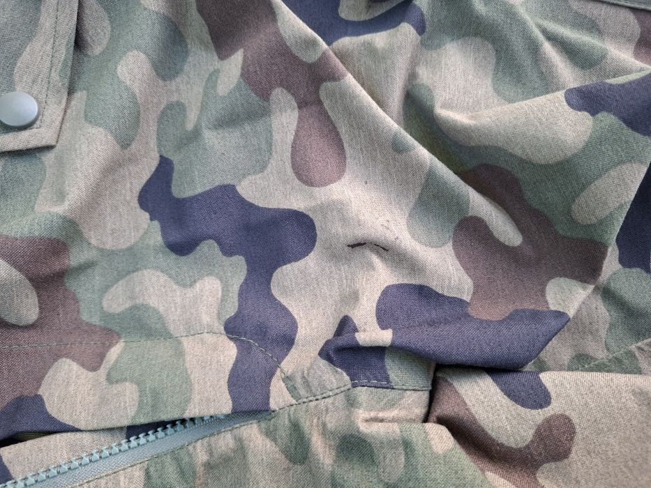 Spodnie od ubrania Gore-Tex MON