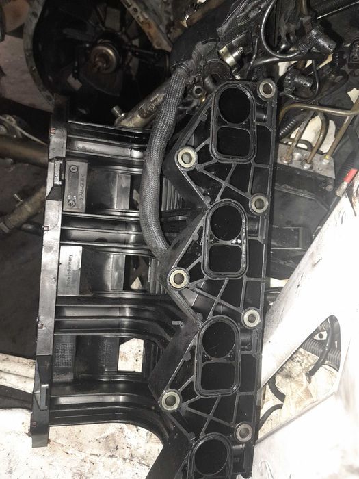 Coletor de admissão mercedes sprinter