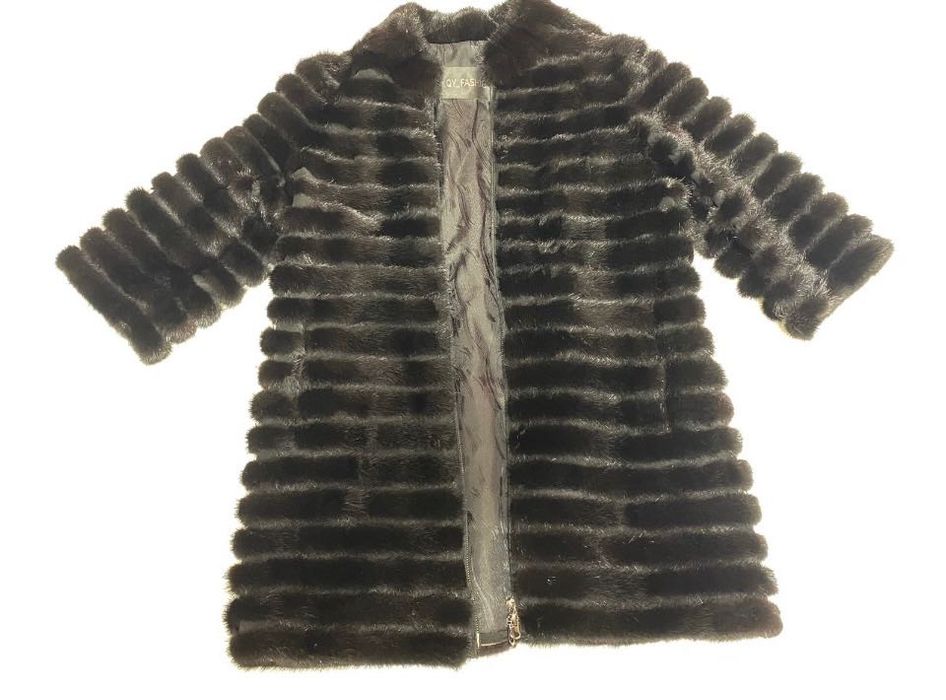 Норковий полушубок
