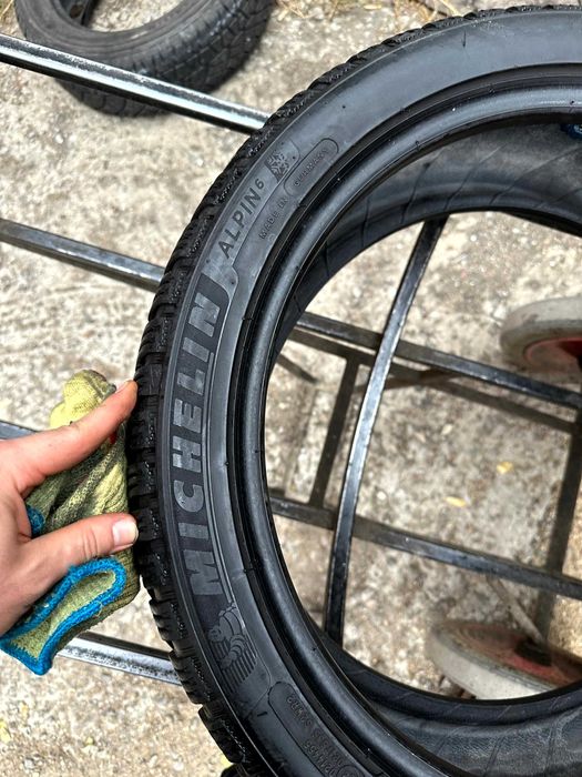 Шины БУ 205 45 R 17 Michelin Alpin 6 Резина зима ПАРА