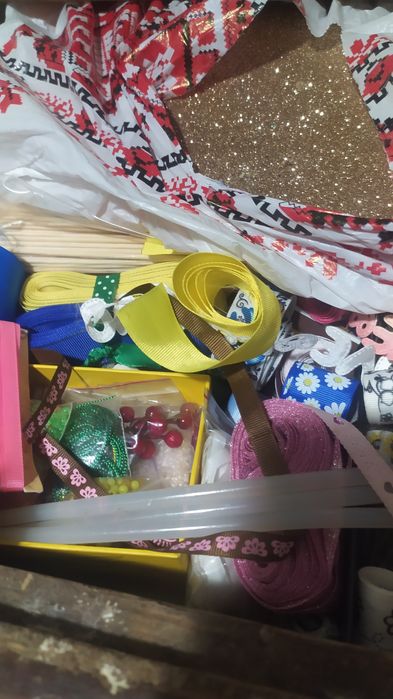 Ленти атласні та рапсові