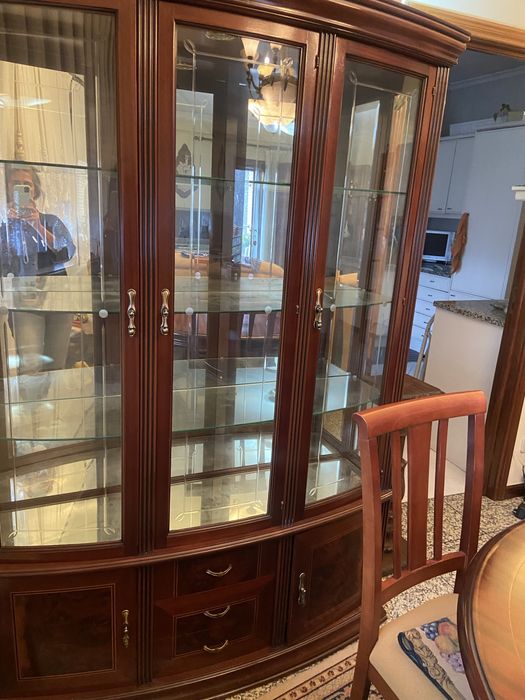 Varios moveis , sapateiras , mesa centro etc