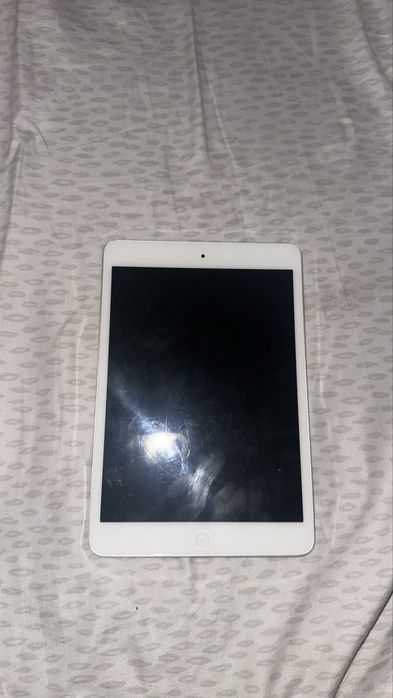 Ipad mini pouco usado