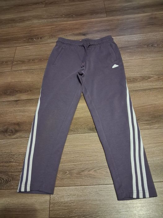 Spodnie dresowe adidas r. 140/146
