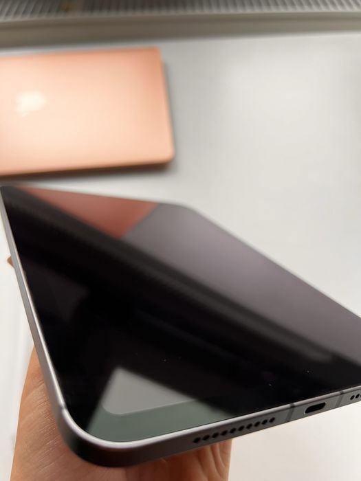 Apple iPad mini 6 64GB本体 ブラック IPad Mini 6 (Cellular) 64GB + Apple Pencil 2 + Dodatki Kluczbork