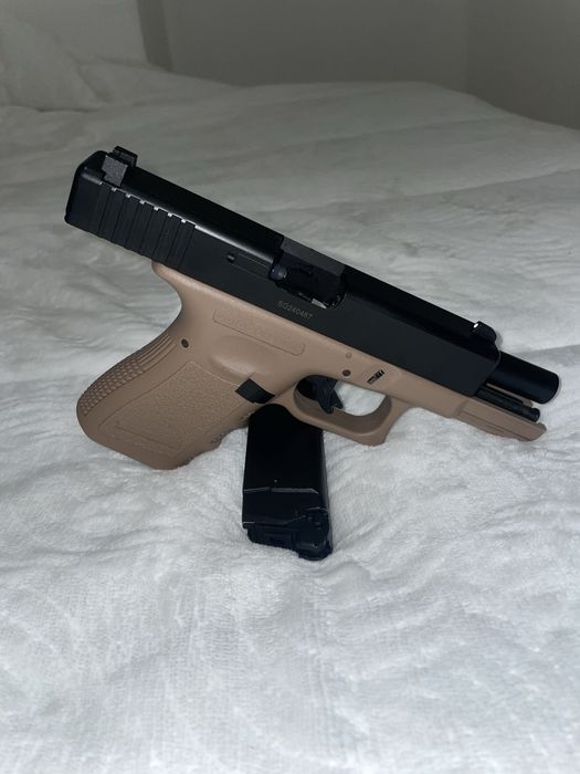 Glock 23 – Airsoft a Gás (GBB) – Bom estado