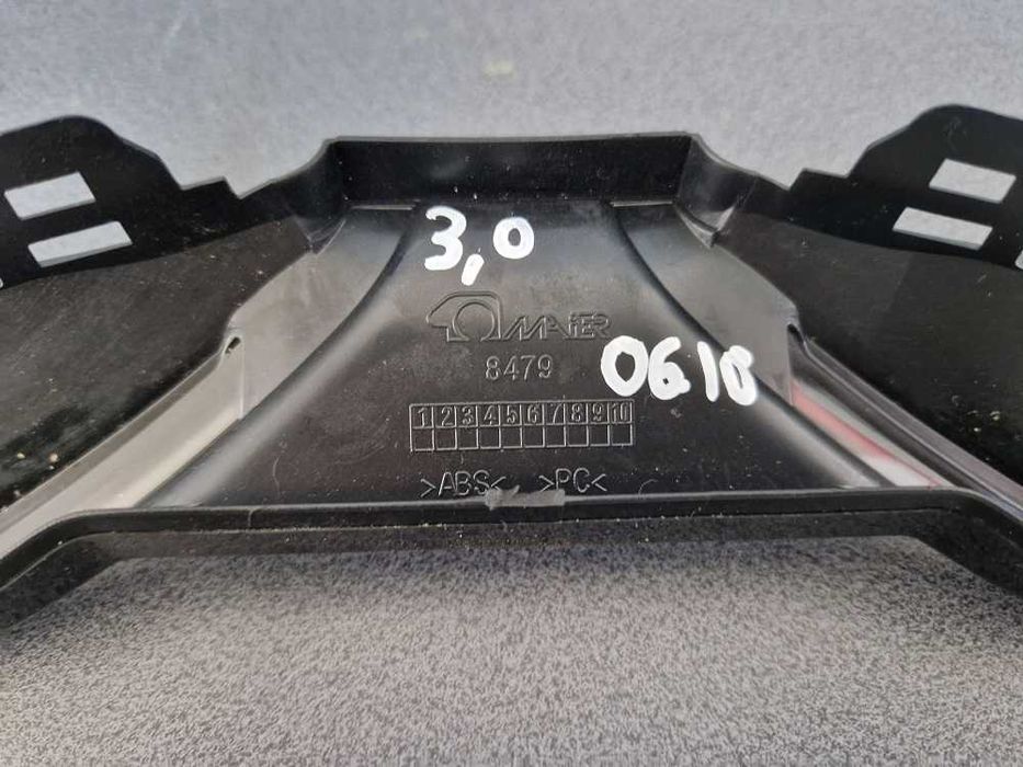 BMW X2 Grill Atrapa Zderzaka Nakładka