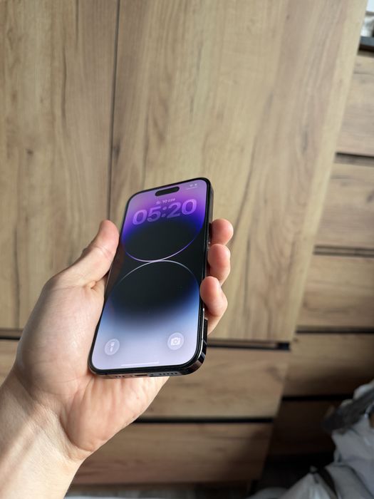 Iphone 14 pro - 93%