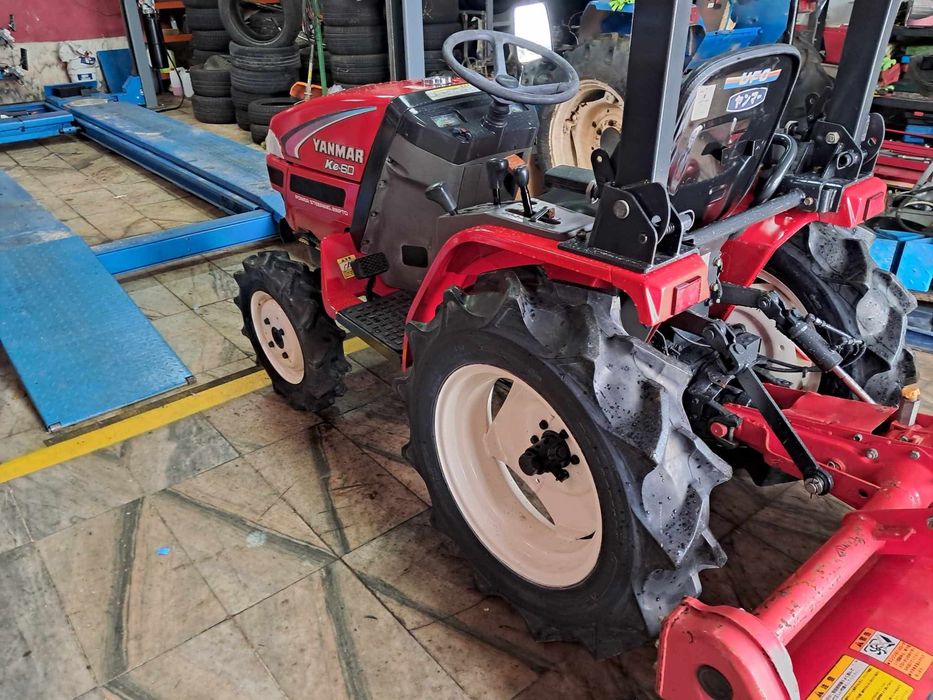 Trator Yanmar ke 60