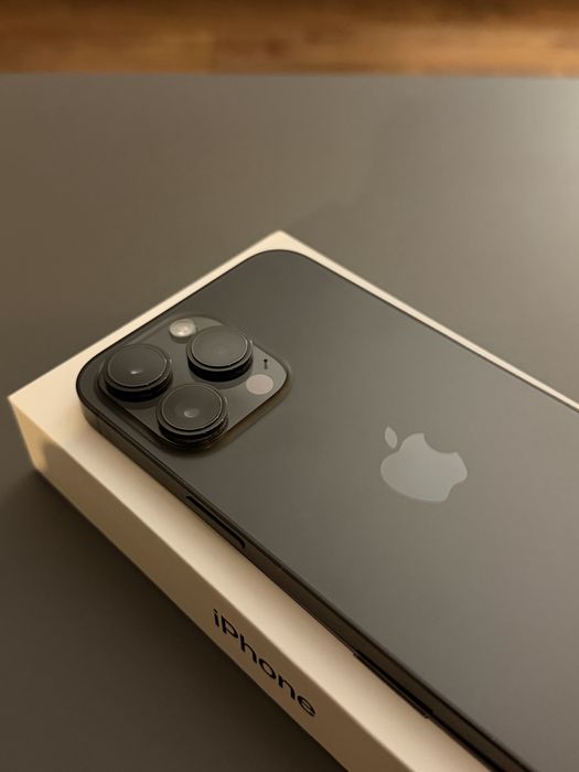 Iphone 14 Pro Max 128GB czarny - nienaprawiany, 1 właściciel, X-Kom