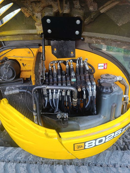 Продам міні екскаватор JCB 8025 2007 року