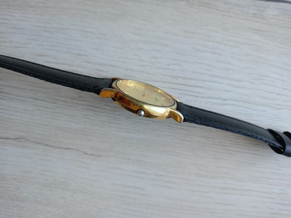 Zegarek Bisset stan bardzo dobry .