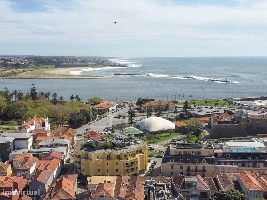 Apartamento T1 com varanda, na Foz do Douro