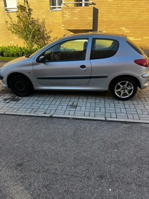Peugeot 206 1.1 gasolina