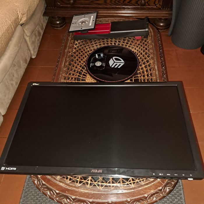 PC gaming + Monitor 144hz | AMD Ryzen 7 5800X3D, GTX 1080 Ti, 16GB RAM