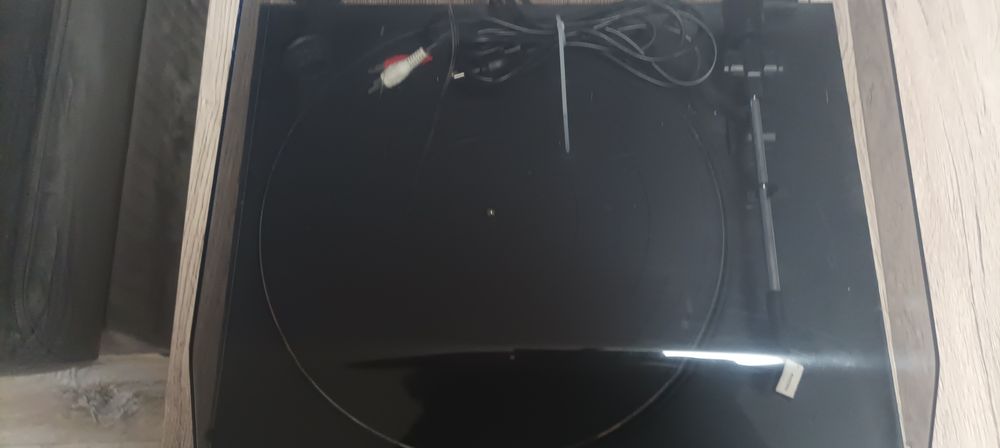 Gramofon Lenko L3801