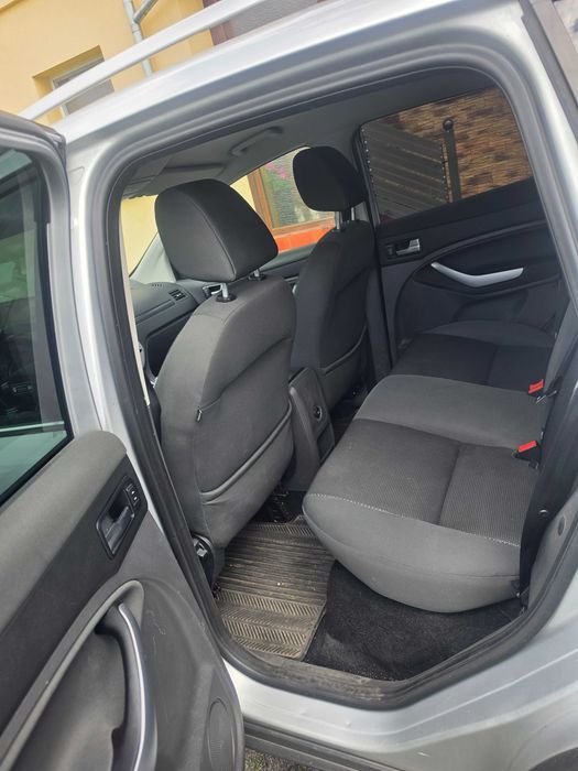 Ford Kuga 2.0 TDCI 140KM - 2012/13 Klimatyzacja Hak