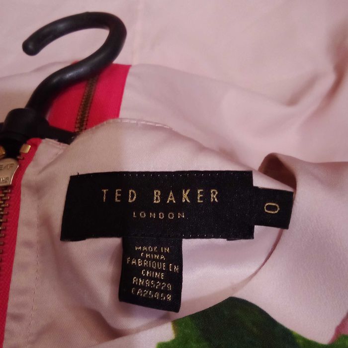Платье Ted Baker женское