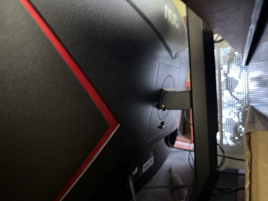 Продам 2 монитора 144гц