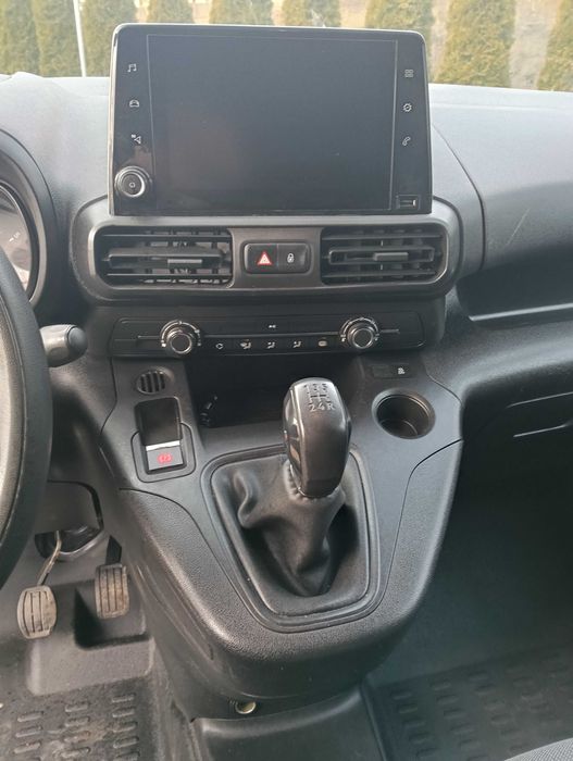 Citroen Berlingo 1.6Hdi. 3-osoboy vat-1 Faktura Vat 23%