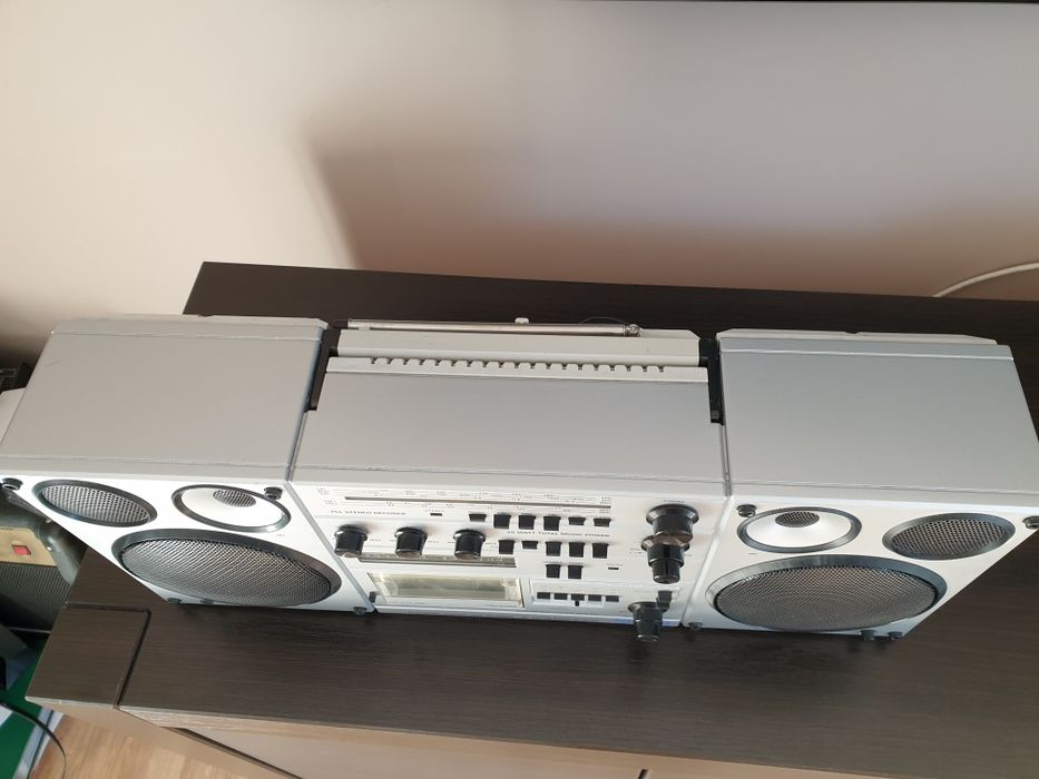 Radiomagnetofon unitra condor 820S