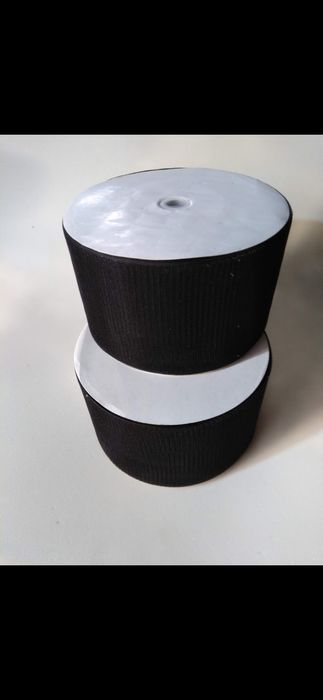 Velcro preto de 150mm . Rolo de 25 metros.