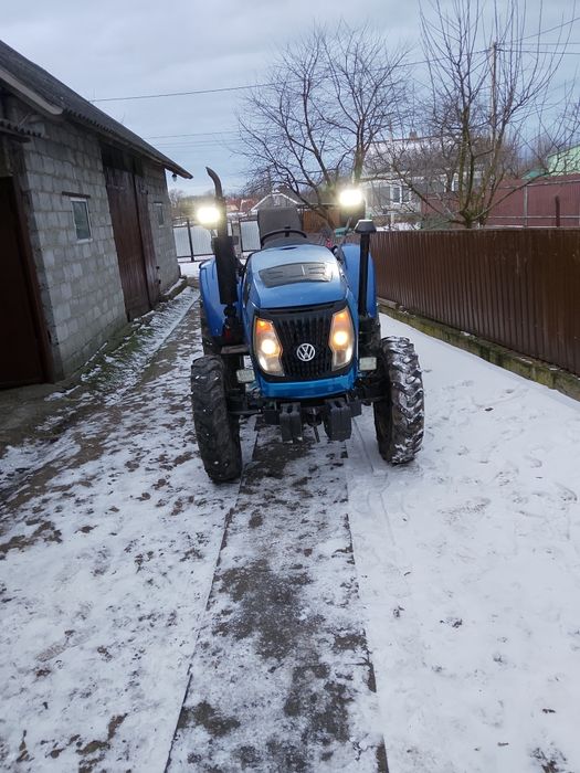 Продам  трактор ...