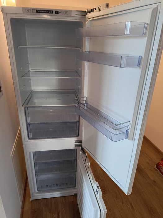 Lodówka zamrażarka do zabudowy Beko 177 cm