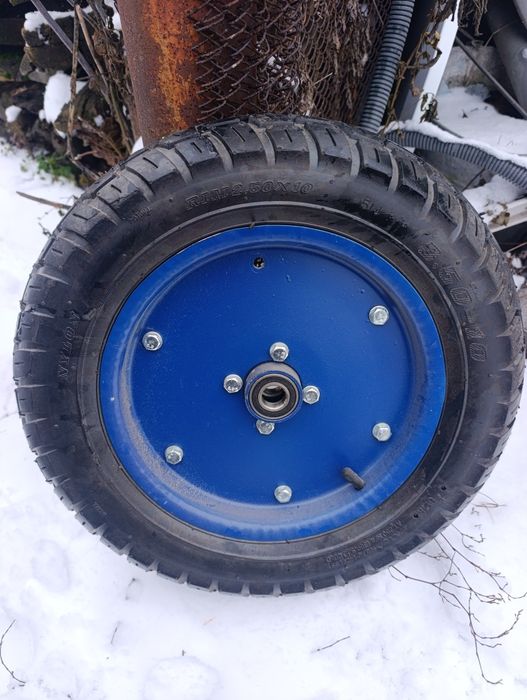 Продам два колеса на тачку, мотоблок розміром 3.50 х 10.